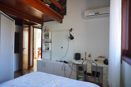 Casa para alugar com 330m², 5 quartos e 5 vagasQuarto 3