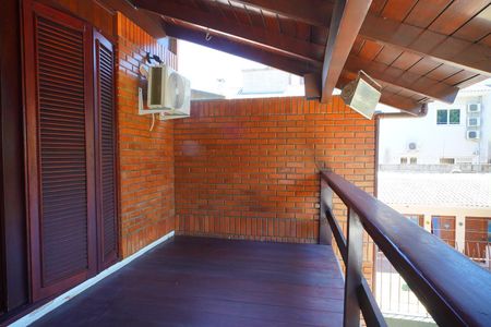 Casa para alugar com 330m², 5 quartos e 5 vagasVaranda 