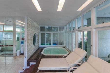 Apartamento à venda com 75m², 2 quartos e 2 vagas