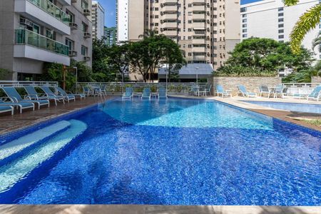 Apartamento à venda com 75m², 2 quartos e 2 vagas