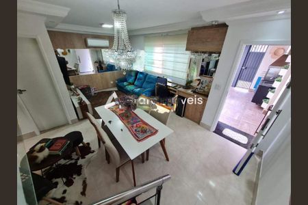 Casa à venda com 3 quartos, 90m² em Vila Lucia, São Paulo