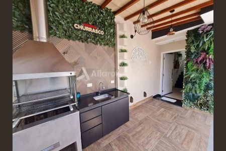 Casa à venda com 3 quartos, 90m² em Vila Lucia, São Paulo