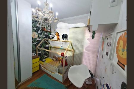 Casa à venda com 3 quartos, 90m² em Vila Lucia, São Paulo