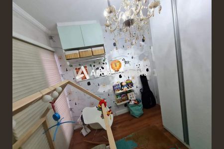 Casa à venda com 3 quartos, 90m² em Vila Lucia, São Paulo