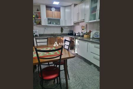 Casa à venda com 150m², 3 quartos e 2 vagas