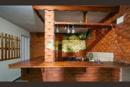 Casa à venda com 4 quartos, 375m² em Jardim Vila Formosa, São Paulo