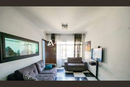 Casa à venda com 4 quartos, 375m² em Jardim Vila Formosa, São Paulo