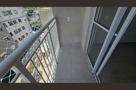 Apartamento para alugar com 27m², 1 quarto e sem vagaVaranda
