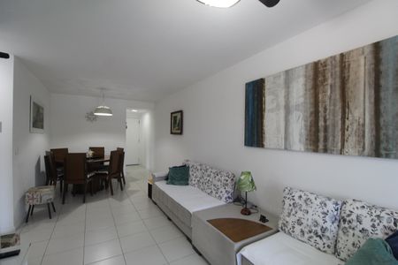 Sala de apartamento à venda com 2 quartos, 77m² em Barra da Tijuca, Rio de Janeiro