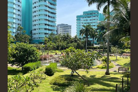 Apartamento à venda com 77m², 2 quartos e 1 vagaÁrea comum