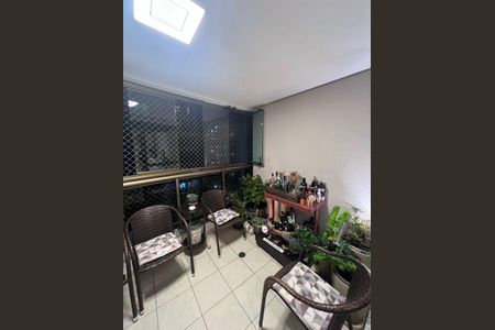 Apartamento à venda com 75m², 3 quartos e 2 vagas