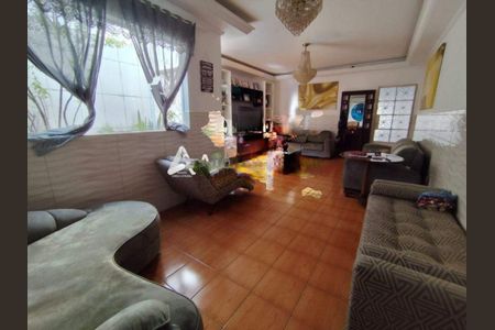 Casa à venda com 175m², 3 quartos e 2 vagas