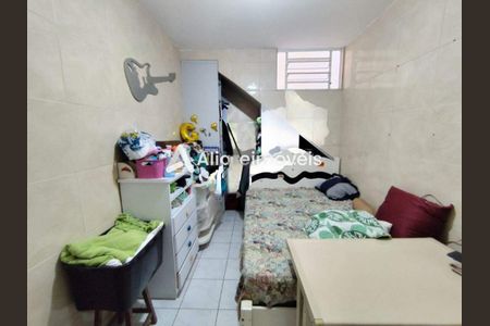 Casa à venda com 175m², 3 quartos e 2 vagas