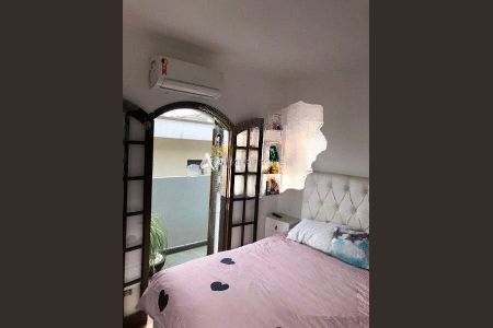 Casa à venda com 3 quartos, 300m² em Vila Prudente, São Paulo