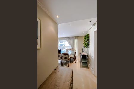 Apartamento à venda com 201m², 2 quartos e 4 vagasEscritório