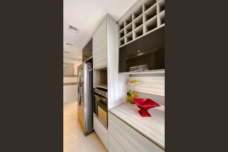 Apartamento à venda com 201m², 2 quartos e 4 vagasCozinha