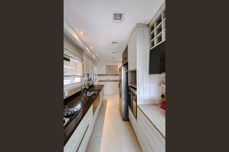 Apartamento à venda com 201m², 2 quartos e 4 vagasCozinha