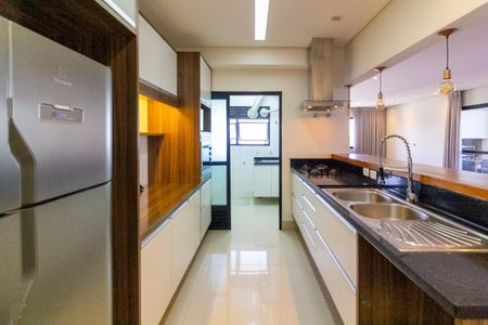 Apartamento à venda com 181m², 3 quartos e 4 vagasCozinha Americana