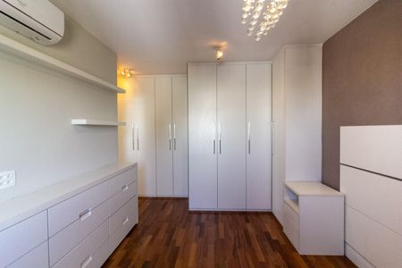 Apartamento à venda com 181m², 3 quartos e 4 vagasQuarto 3 - Suíte