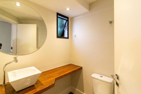 Apartamento à venda com 181m², 3 quartos e 4 vagasLavabo