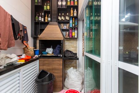 Casa à venda com 75m², 3 quartos e 2 vagas Casa à venda com 75m², 3 quartos e 2 vagasÁrea de Serviço