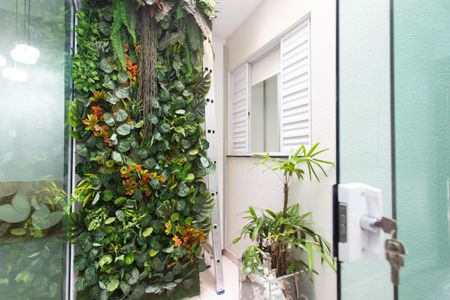 Casa à venda com 75m², 3 quartos e 2 vagas Casa à venda com 75m², 3 quartos e 2 vagasJardim de Inverno