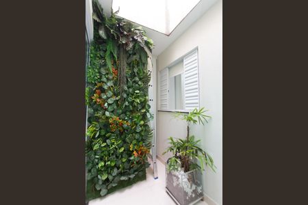 Casa à venda com 75m², 3 quartos e 2 vagas Casa à venda com 75m², 3 quartos e 2 vagasJardim de Inverno