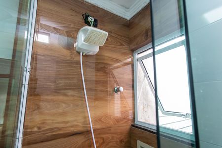 Casa à venda com 75m², 3 quartos e 2 vagas Casa à venda com 75m², 3 quartos e 2 vagasBanheiro - Chuveiro