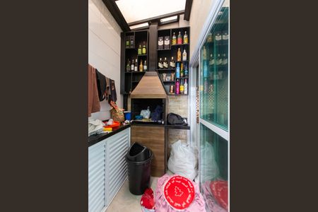 Casa à venda com 75m², 3 quartos e 2 vagas Casa à venda com 75m², 3 quartos e 2 vagasÁrea de Serviço