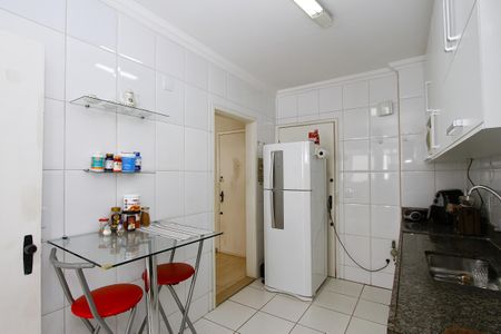 Apartamento à venda com 85m², 2 quartos e 1 vagaCozinha