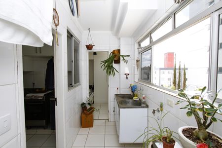 Apartamento à venda com 85m², 2 quartos e 1 vagaÁrea de Serviço