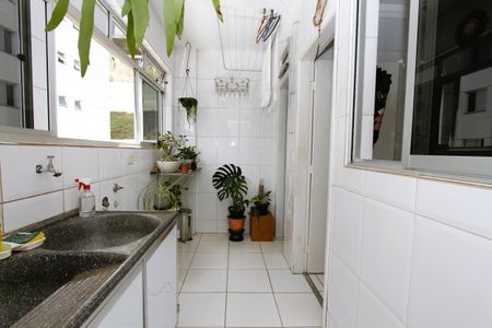 Apartamento à venda com 85m², 2 quartos e 1 vagaÁrea de Serviço