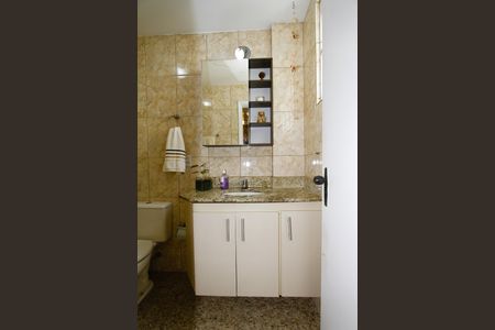 Apartamento à venda com 85m², 2 quartos e 1 vagaBanheiro do Quarto 1