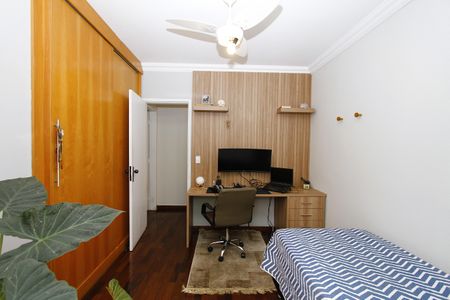 Apartamento à venda com 85m², 2 quartos e 1 vagaQuarto 2