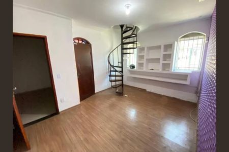 Casa para alugar com 4 quartos, 170m² em Barreiro, Belo Horizonte