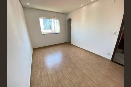 Casa para alugar com 4 quartos, 170m² em Barreiro, Belo Horizonte