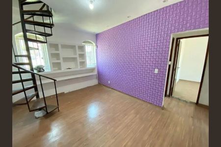 Casa para alugar com 4 quartos, 170m² em Barreiro, Belo Horizonte