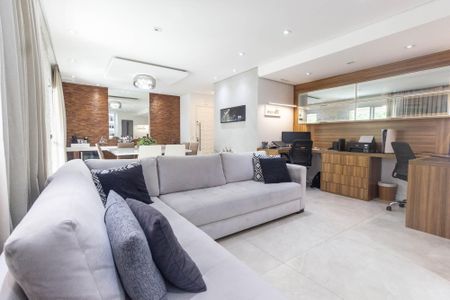 Apartamento à venda com 104m², 2 quartos e 2 vagas Apartamento à venda com 104m², 2 quartos e 2 vagasSala