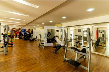 Apartamento à venda com 104m², 2 quartos e 2 vagas Apartamento à venda com 104m², 2 quartos e 2 vagasAcademia