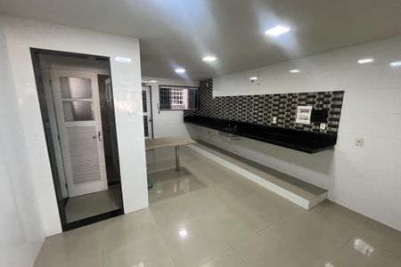 Cozinha de casa de condomínio para alugar com 5 quartos, 200m² em Portuguesa, Rio de Janeiro