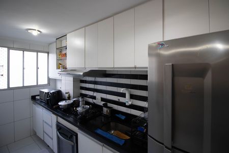 Apartamento para alugar com 96m², 2 quartos e 1 vaga Apartamento para alugar com 96m², 2 quartos e 1 vagaCozinha