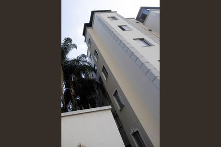 Apartamento para alugar com 96m², 2 quartos e 1 vaga Apartamento para alugar com 96m², 2 quartos e 1 vagaFachada