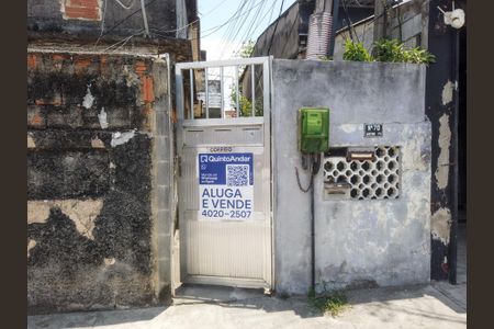 Casa para alugar com 65m², 2 quartos e sem vagaFachada