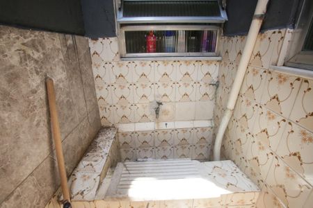 Casa para alugar com 65m², 2 quartos e sem vagaÁrea de Serviço