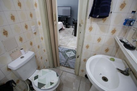 Casa para alugar com 65m², 2 quartos e sem vagaBanheiro