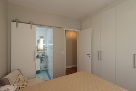 Apartamento à venda com 71m², 3 quartos e 1 vagaSuíte