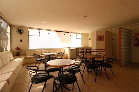 Apartamento à venda com 71m², 3 quartos e 1 vagaÁrea Comum - Salão de Festa