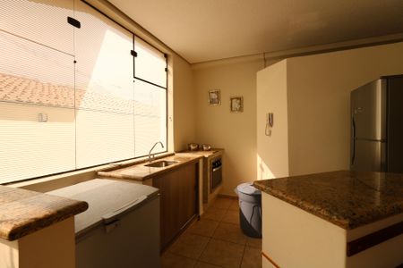 Apartamento à venda com 71m², 3 quartos e 1 vagaÁrea Comum - Salão de Festa