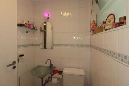 Apartamento à venda com 71m², 3 quartos e 1 vagaBanheiro Social