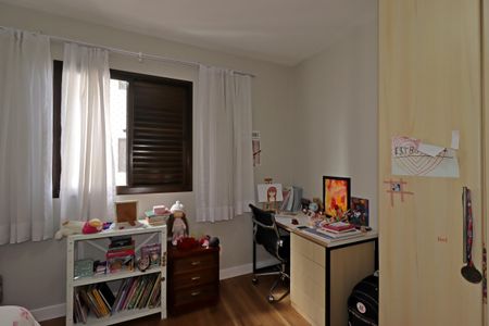 Apartamento à venda com 71m², 3 quartos e 1 vagaQuarto 2